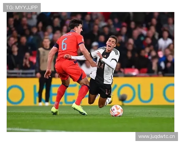 曼联重建进程混乱,战略缺失问题逐步显现 曼联重建进程混乱,战略缺失问题逐步显现